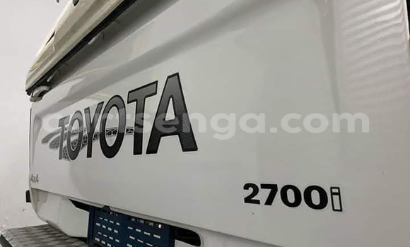 Buy Used Toyota Hilux White Car in Mbabane in Manzini Buy Used Toyota Hilux White Car in Mbabane in Manzini