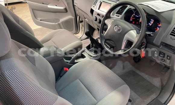 Acheter Occasion Voiture Toyota Hilux Blanc à Ezulwini, Hhohho Acheter Occasion Voiture Toyota Hilux Blanc à Ezulwini, Hhohho