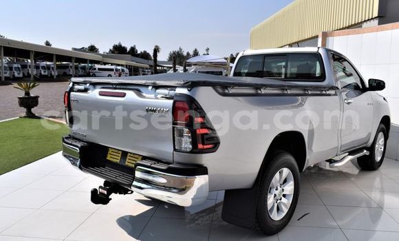 Nunua Ilio tumika Toyota Hilux Silver Gari ndani ya Ezulwini nchini Hhohho Nunua Ilio tumika Toyota Hilux Silver Gari ndani ya Ezulwini nchini Hhohho