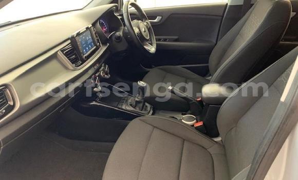 Buy Used Kia Rio Silver Car in Manzini in Manzini Buy Used Kia Rio Silver Car in Manzini in Manzini