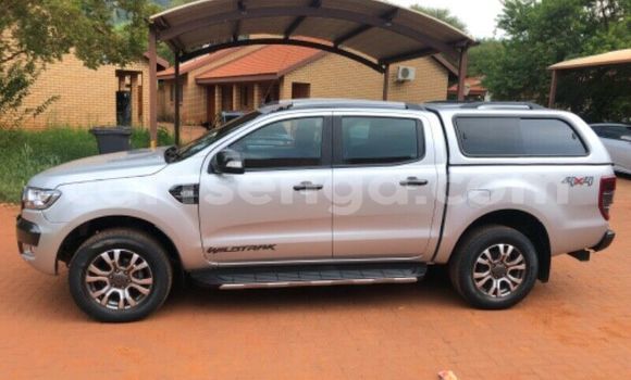 Acheter Occasion Voiture Toyota Hilux Gris à Ezulwini, Hhohho Acheter Occasion Voiture Toyota Hilux Gris à Ezulwini, Hhohho