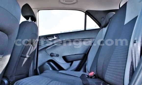 Buy Used Hyundai i20 White Car in Ezulwini in Hhohho Buy Used Hyundai i20 White Car in Ezulwini in Hhohho