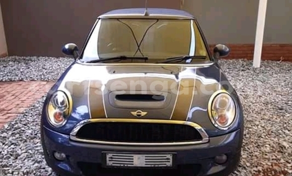 Nunua Ilio tumika MINI Cooper Blue Gari ndani ya Ezulwini nchini Hhohho Nunua Ilio tumika MINI Cooper Blue Gari ndani ya Ezulwini nchini Hhohho
