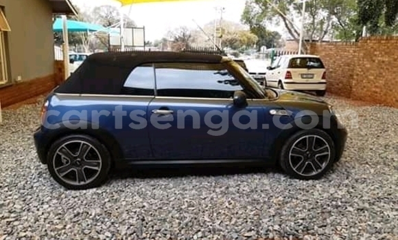 Buy Used MINI Cooper Blue Car in Ezulwini in Hhohho Buy Used MINI Cooper Blue Car in Ezulwini in Hhohho