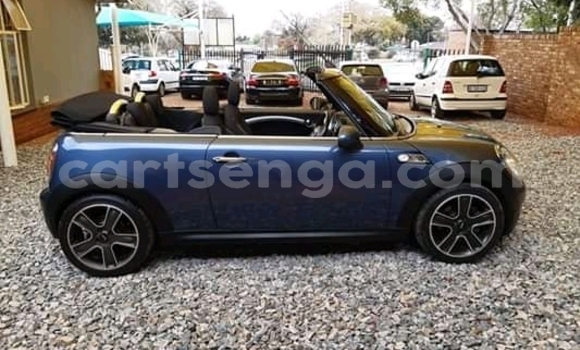 Buy Used MINI Cooper Blue Car in Ezulwini in Hhohho Buy Used MINI Cooper Blue Car in Ezulwini in Hhohho