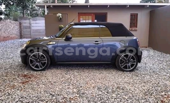 Buy Used MINI Cooper Blue Car in Ezulwini in Hhohho Buy Used MINI Cooper Blue Car in Ezulwini in Hhohho