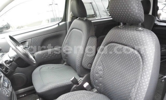 Nunua Ilio tumika Toyota FunCargo Black Gari ndani ya Ezulwini nchini Hhohho Nunua Ilio tumika Toyota FunCargo Black Gari ndani ya Ezulwini nchini Hhohho