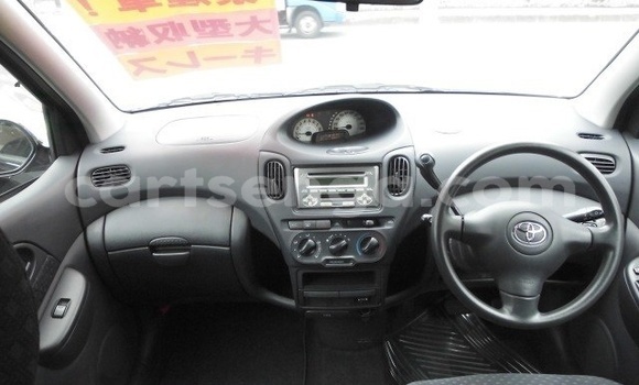 Nunua Ilio tumika Toyota FunCargo Black Gari ndani ya Ezulwini nchini Hhohho Nunua Ilio tumika Toyota FunCargo Black Gari ndani ya Ezulwini nchini Hhohho