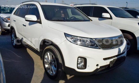Nunua Imported Kia Sorento White Gari ndani ya Import - Dubai nchini Hhohho Nunua Imported Kia Sorento White Gari ndani ya Import - Dubai nchini Hhohho