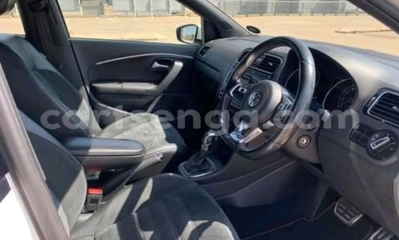 Buy Used Volkswagen Golf GTI White Car in Ezulwini in Hhohho Buy Used Volkswagen Golf GTI White Car in Ezulwini in Hhohho