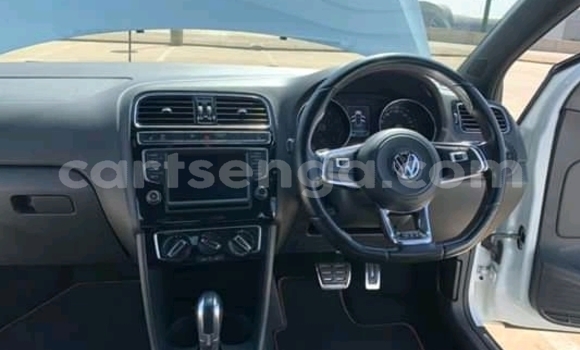 Buy Used Volkswagen Golf GTI White Car in Ezulwini in Hhohho Buy Used Volkswagen Golf GTI White Car in Ezulwini in Hhohho