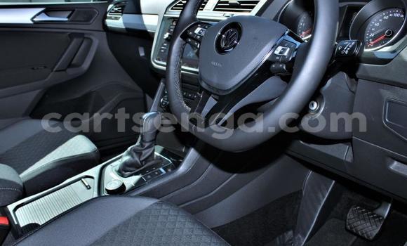 Nunua Ilio tumika Volkswagen Tiguan Silver Gari ndani ya Hlatikulu nchini Wilaya ya Shiselweni Nunua Ilio tumika Volkswagen Tiguan Silver Gari ndani ya Hlatikulu nchini Wilaya ya Shiselweni