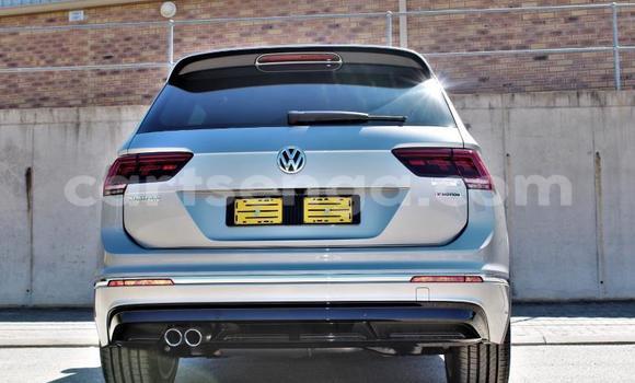 Nunua Ilio tumika Volkswagen Tiguan Silver Gari ndani ya Hlatikulu nchini Wilaya ya Shiselweni Nunua Ilio tumika Volkswagen Tiguan Silver Gari ndani ya Hlatikulu nchini Wilaya ya Shiselweni