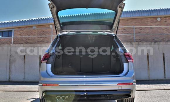 Nunua Ilio tumika Volkswagen Tiguan Silver Gari ndani ya Hlatikulu nchini Wilaya ya Shiselweni Nunua Ilio tumika Volkswagen Tiguan Silver Gari ndani ya Hlatikulu nchini Wilaya ya Shiselweni