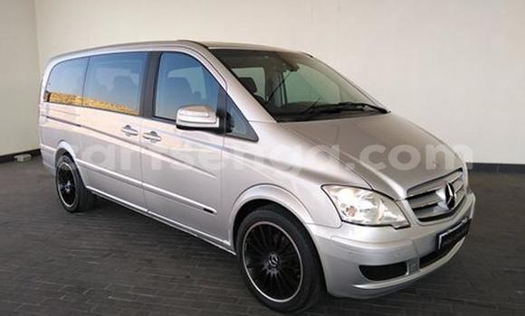 Nunua Ilio tumika Mercedes‒Benz Viano Silver Gari ndani ya Ezulwini nchini Hhohho