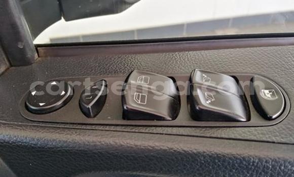 Nunua Ilio tumika Mercedes‒Benz Viano Silver Gari ndani ya Ezulwini nchini Hhohho Nunua Ilio tumika Mercedes‒Benz Viano Silver Gari ndani ya Ezulwini nchini Hhohho