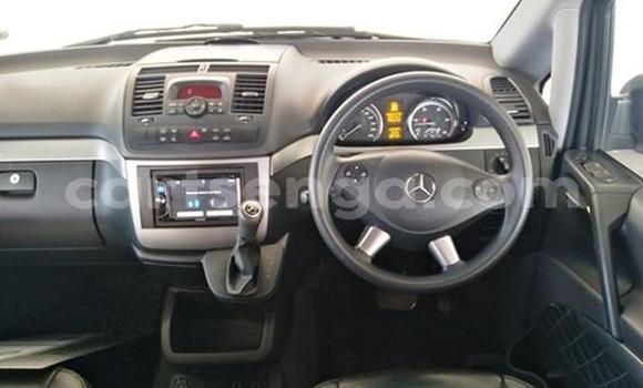 Nunua Ilio tumika Mercedes‒Benz Viano Silver Gari ndani ya Ezulwini nchini Hhohho Nunua Ilio tumika Mercedes‒Benz Viano Silver Gari ndani ya Ezulwini nchini Hhohho