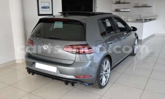 Nunua Ilio tumika Volkswagen Golf GTI Beige Gari ndani ya Hlatikulu nchini Wilaya ya Shiselweni Nunua Ilio tumika Volkswagen Golf GTI Beige Gari ndani ya Hlatikulu nchini Wilaya ya Shiselweni