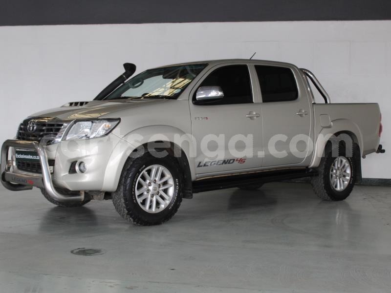 Big with watermark toyota hilux shiselweni district hlatikulu 20052