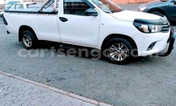 Acheter Occasion Voiture Toyota Hilux Blanc à Ezulwini, Hhohho Acheter Occasion Voiture Toyota Hilux Blanc à Ezulwini, Hhohho