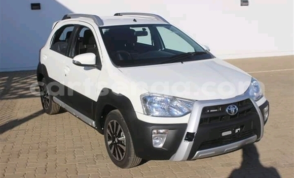 Acheter Occasion Voiture Toyota Etios Blanc à Ezulwini, Hhohho Acheter Occasion Voiture Toyota Etios Blanc à Ezulwini, Hhohho
