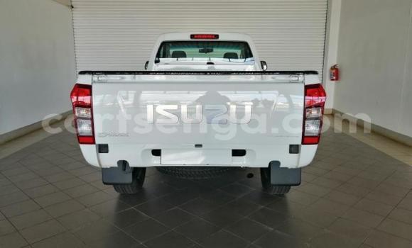 Buy Used Isuzu D–MAX White Car in Manzini in Manzini Buy Used Isuzu D–MAX White Car in Manzini in Manzini