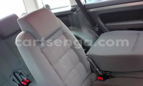 Buy Used Volkswagen Touran Silver Car in Bhunya in Manzini Buy Used Volkswagen Touran Silver Car in Bhunya in Manzini