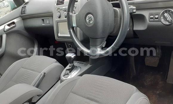 Buy Used Volkswagen Touran Silver Car in Bhunya in Manzini Buy Used Volkswagen Touran Silver Car in Bhunya in Manzini