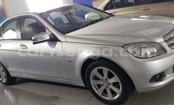 Nunua Ilio tumika Mercedes‒Benz C–Class Silver Gari ndani ya Bhunya nchini Manzini Nunua Ilio tumika Mercedes‒Benz C–Class Silver Gari ndani ya Bhunya nchini Manzini