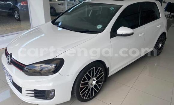Nunua Ilio tumika Volkswagen Golf GTI White Gari ndani ya Manzini nchini Manzini