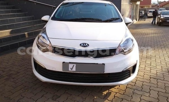 Buy Used Kia Rio White Car in Ezulwini in Hhohho Buy Used Kia Rio White Car in Ezulwini in Hhohho