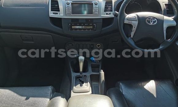 Acheter Occasion Voiture Toyota Hilux Gris à Mbabane, Manzini Acheter Occasion Voiture Toyota Hilux Gris à Mbabane, Manzini