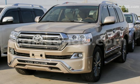 Buy Import Toyota Land Cruiser Other Car in Import - Dubai in Hhohho Buy Import Toyota Land Cruiser Other Car in Import - Dubai in Hhohho