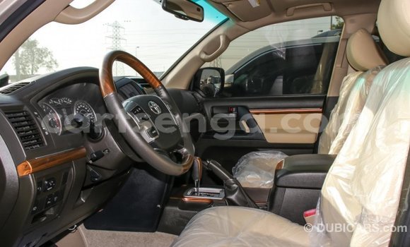 Buy Import Toyota Land Cruiser Other Car in Import - Dubai in Hhohho Buy Import Toyota Land Cruiser Other Car in Import - Dubai in Hhohho
