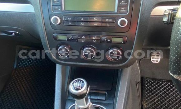 Nunua Ilio tumika Volkswagen Golf GTI Red Gari ndani ya Ezulwini nchini Hhohho Nunua Ilio tumika Volkswagen Golf GTI Red Gari ndani ya Ezulwini nchini Hhohho