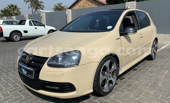 Buy Used Volkswagen Golf GTI Brown Car in Hlatikulu in Shiselweni District Buy Used Volkswagen Golf GTI Brown Car in Hlatikulu in Shiselweni District