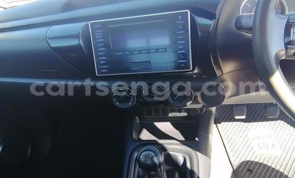 Buy Used Toyota Hilux White Car in Manzini in Manzini Buy Used Toyota Hilux White Car in Manzini in Manzini