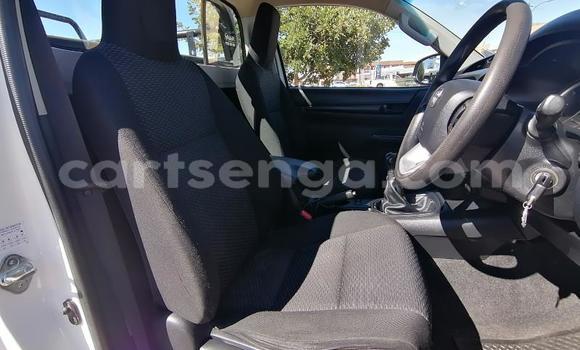 Buy Used Toyota Hilux White Car in Manzini in Manzini Buy Used Toyota Hilux White Car in Manzini in Manzini