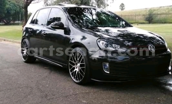 Nunua Ilio tumika Volkswagen Golf GTI White Gari ndani ya Ezulwini nchini Hhohho