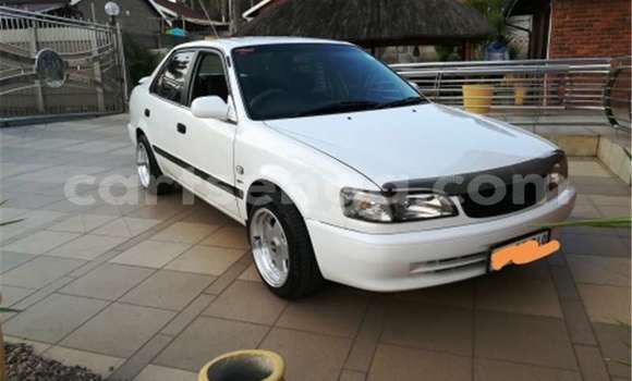 Acheter Occasion Voiture Toyota Corolla Blanc à Mbabane, Manzini