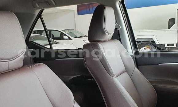 Nunua Ilio tumika Toyota Fortuner Silver Gari ndani ya Ezulwini nchini Hhohho Nunua Ilio tumika Toyota Fortuner Silver Gari ndani ya Ezulwini nchini Hhohho