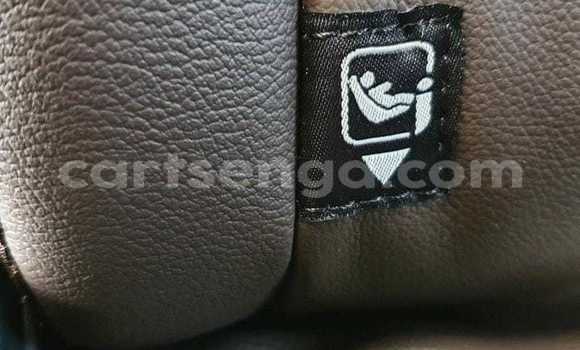 Nunua Ilio tumika Toyota Fortuner Silver Gari ndani ya Ezulwini nchini Hhohho Nunua Ilio tumika Toyota Fortuner Silver Gari ndani ya Ezulwini nchini Hhohho