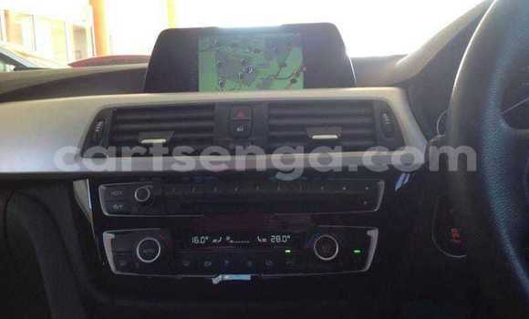 Nunua Ilio tumika BMW 3–Series White Gari ndani ya Hlatikulu nchini Wilaya ya Shiselweni Nunua Ilio tumika BMW 3–Series White Gari ndani ya Hlatikulu nchini Wilaya ya Shiselweni