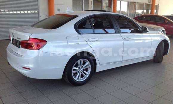 Nunua Ilio tumika BMW 3–Series White Gari ndani ya Hlatikulu nchini Wilaya ya Shiselweni Nunua Ilio tumika BMW 3–Series White Gari ndani ya Hlatikulu nchini Wilaya ya Shiselweni