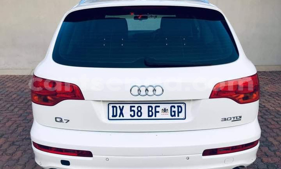Buy Used Audi Q7 White Car in Ezulwini in Hhohho Buy Used Audi Q7 White Car in Ezulwini in Hhohho
