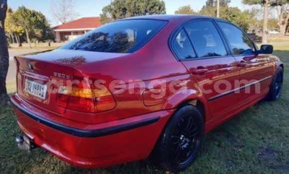 Acheter Occasion Voiture BMW 3–Series Rouge à Big Bend, Lubombo Acheter Occasion Voiture BMW 3–Series Rouge à Big Bend, Lubombo