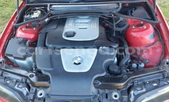 Acheter Occasion Voiture BMW 3–Series Rouge à Big Bend, Lubombo Acheter Occasion Voiture BMW 3–Series Rouge à Big Bend, Lubombo