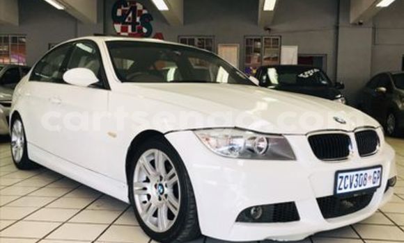 Nunua Ilio tumika BMW 3–Series White Gari ndani ya Big Bend nchini Wilaya ya Lubombo Nunua Ilio tumika BMW 3–Series White Gari ndani ya Big Bend nchini Wilaya ya Lubombo