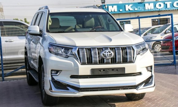 Acheter Import Voiture Toyota Prado Blanc à Import - Dubai, Hhohho Acheter Import Voiture Toyota Prado Blanc à Import - Dubai, Hhohho