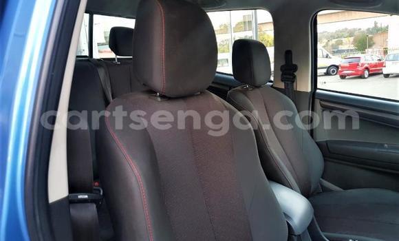 Nunua Ilio tumika Isuzu KB Blue Gari ndani ya Big Bend nchini Lubombo Nunua Ilio tumika Isuzu KB Blue Gari ndani ya Big Bend nchini Lubombo